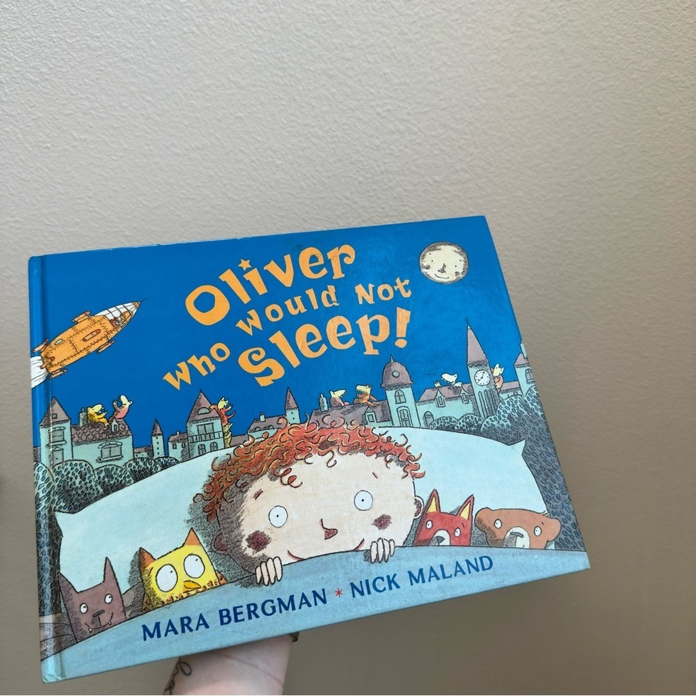 4/$20 Hardcover Olive Who Would Not‎ Sleep Picture Book